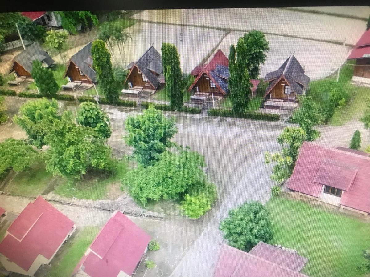 Mae Chaem Hotel And Resort Екстериор снимка
